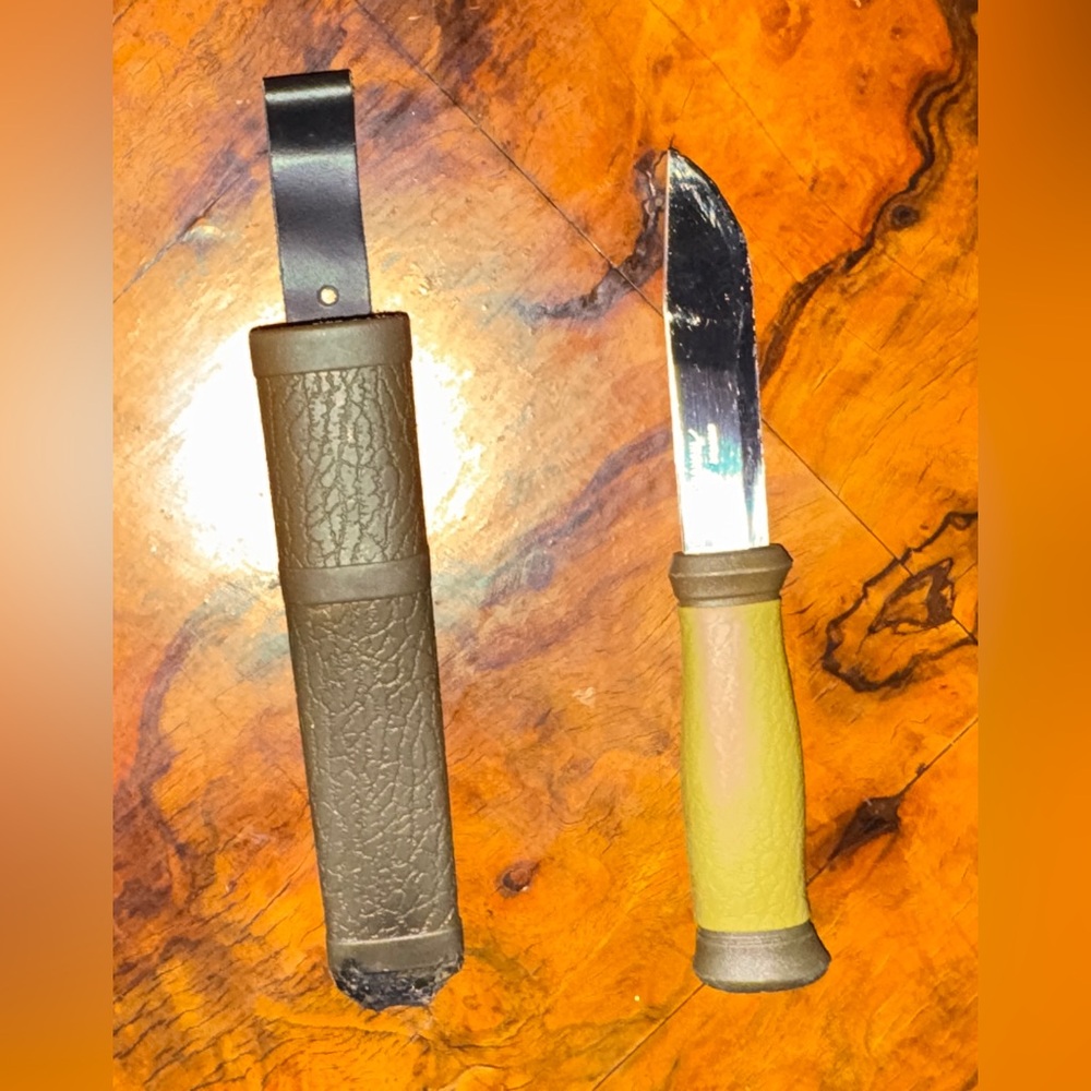 Vintage Knives -LOT OF 4 - Picture 3 of 12